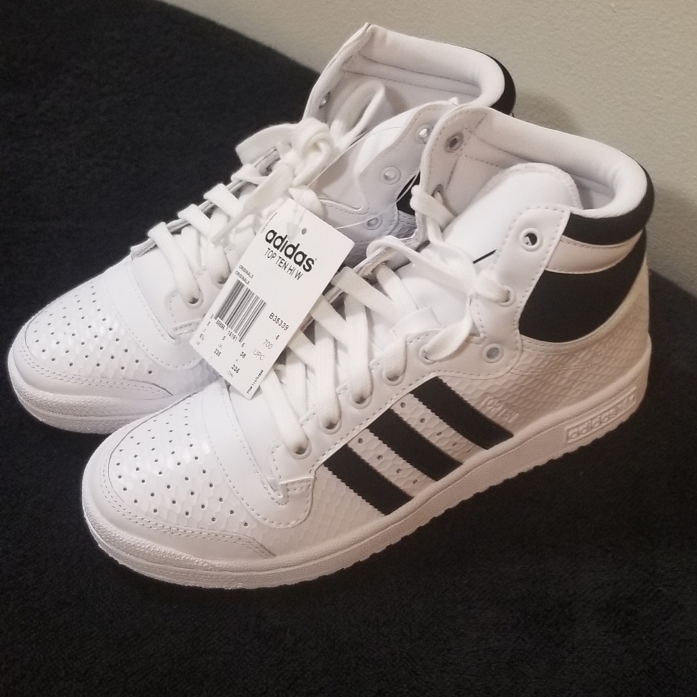 Womens Adidas